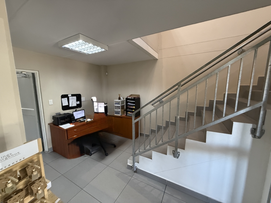To Let Commercial Property for Rent in Rivergate Western Cape